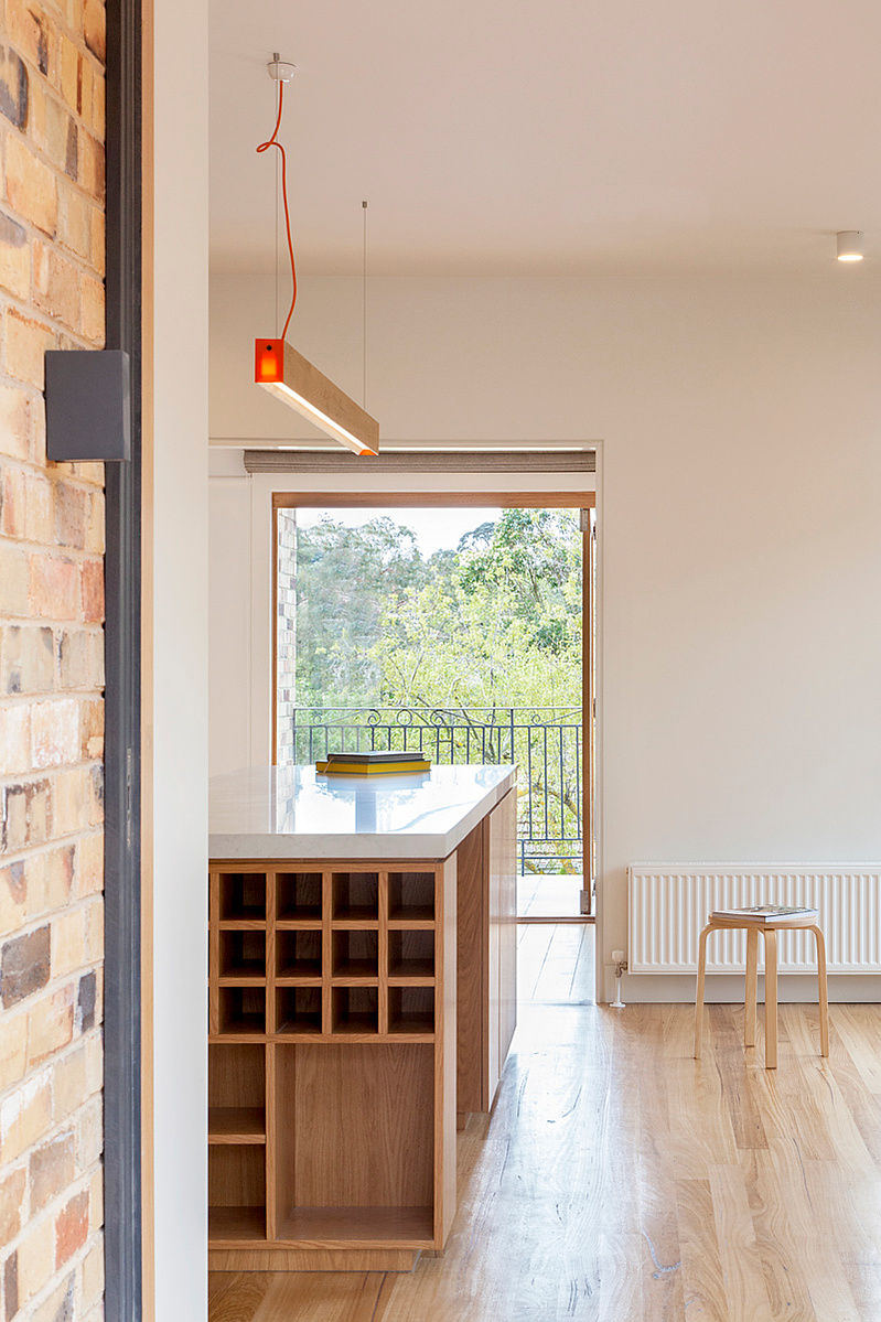 The layering from inside to outside with vistas through the house add to an airy relaxed feel