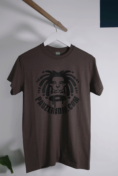 T-shirts product photography shoot for Pauze radio.
