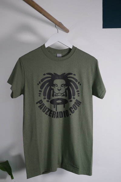 T-shirts for Pauze radio