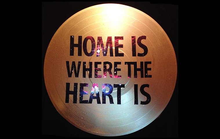 Home is where the heart is - installation signage - anna czoski