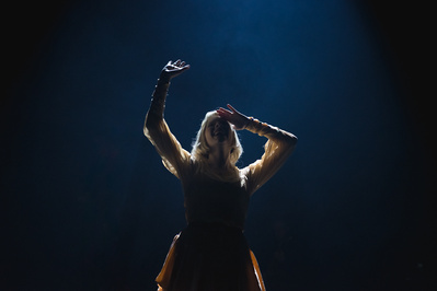 Aurora performing at Terminal 5 in NYC