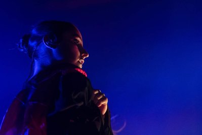 Banks performing at Brooklyn Steel in Brooklyn, NY