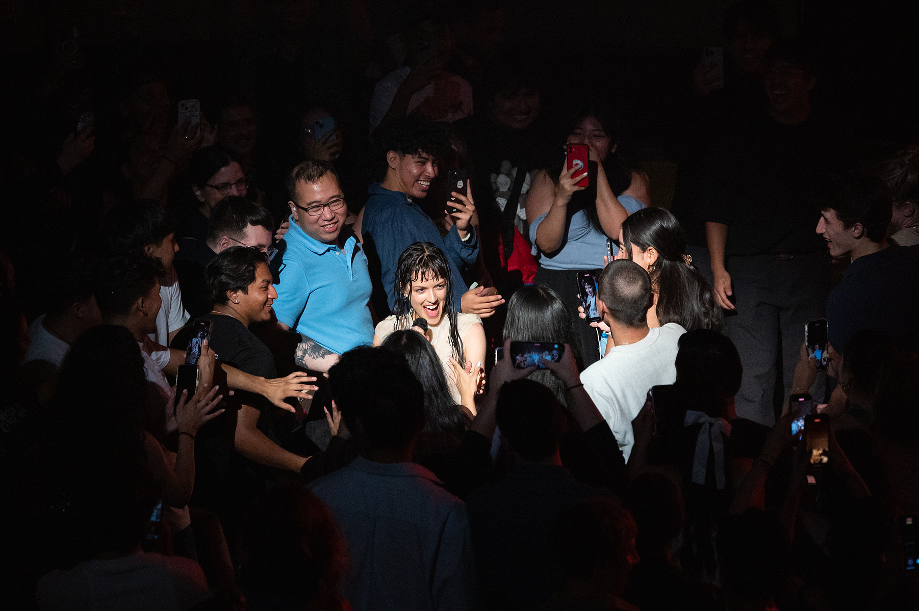 María Zardoya, of The Marías, in the crowd at Radio City Music Hall. Taken with the NIKKOR Z 100-400mm f/4.5-5.6 VR S