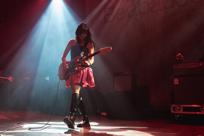 Beabadoobee performing at Brooklyn Steel in Brooklyn, New York