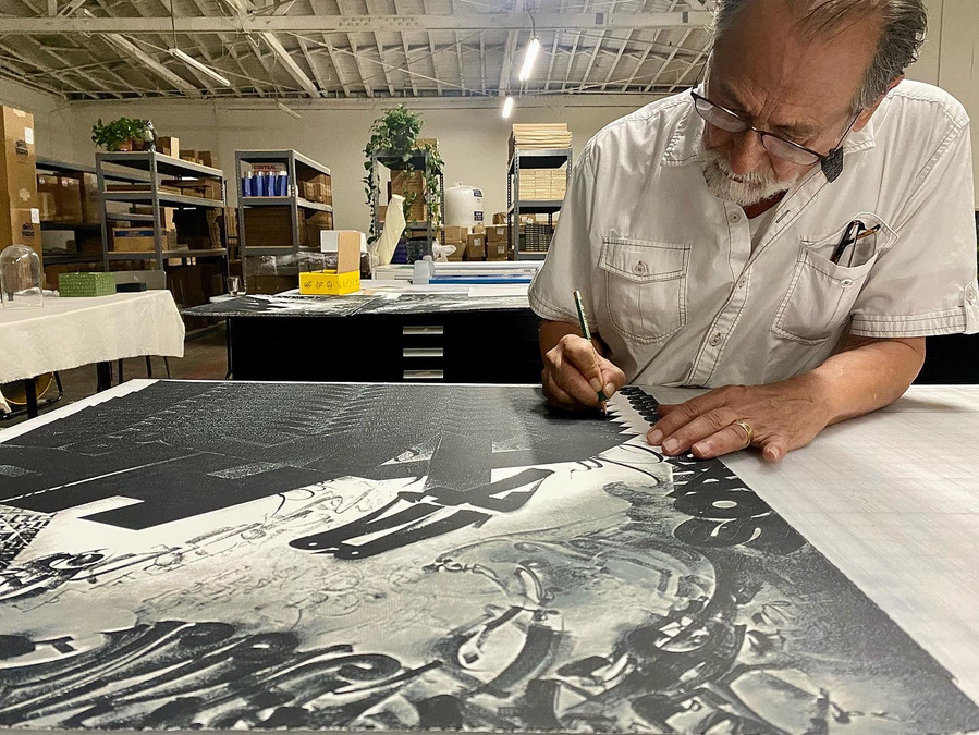 "43" serigraph print BY Chaz Bojorquez
Los Angeles Art Gallery. Shop Art Collector Prints. Graffiti / Street Art. 