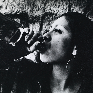 STREET WRITERS image. Photographer Gusmano Cesaretti. Printed 1972. Los Angeles Art Gallery. Shop Vintage Graffiti / Street Art. 