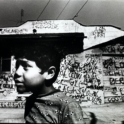 STREET WRITERS image. Photographer Gusmano Cesaretti. Printed 1972. Los Angeles Art Gallery. Shop Vintage Graffiti / Street Art. 